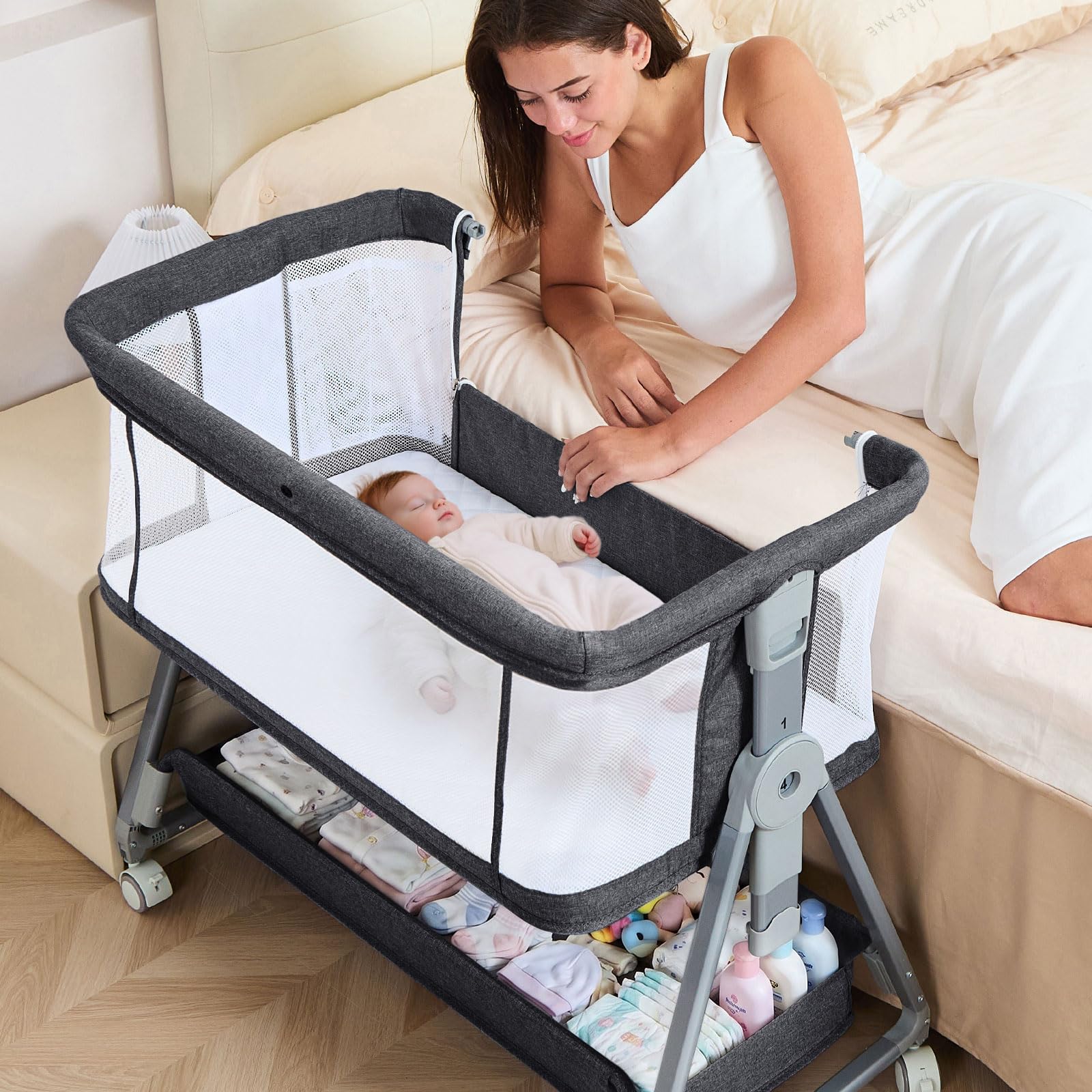 Amazon.com: 3-in-1 Baby Bassinet Bedside Sleeper with Wheels